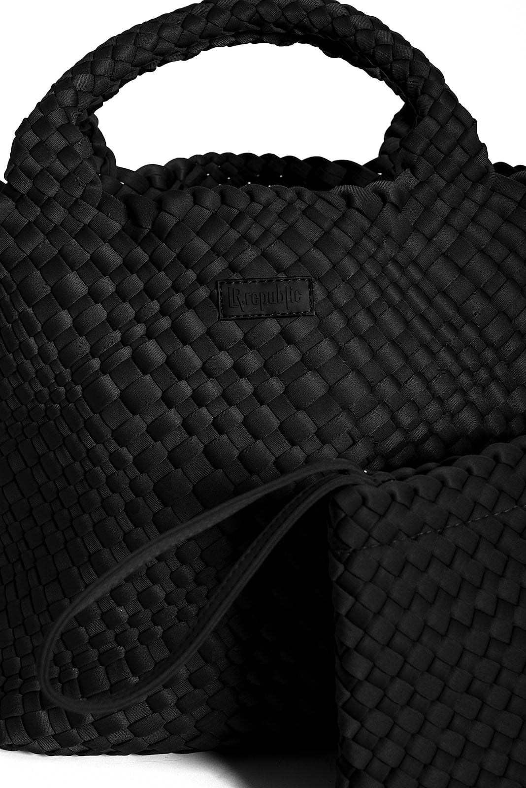 LUXE Medium Crossbody-Black