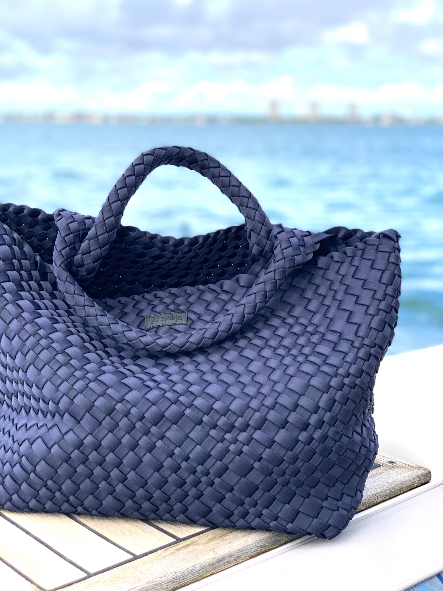 LUXE Large Totebag-Navy Blue