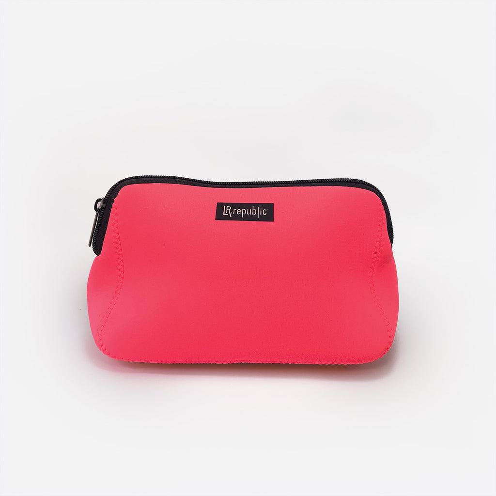 Essential Neoprene Pouch