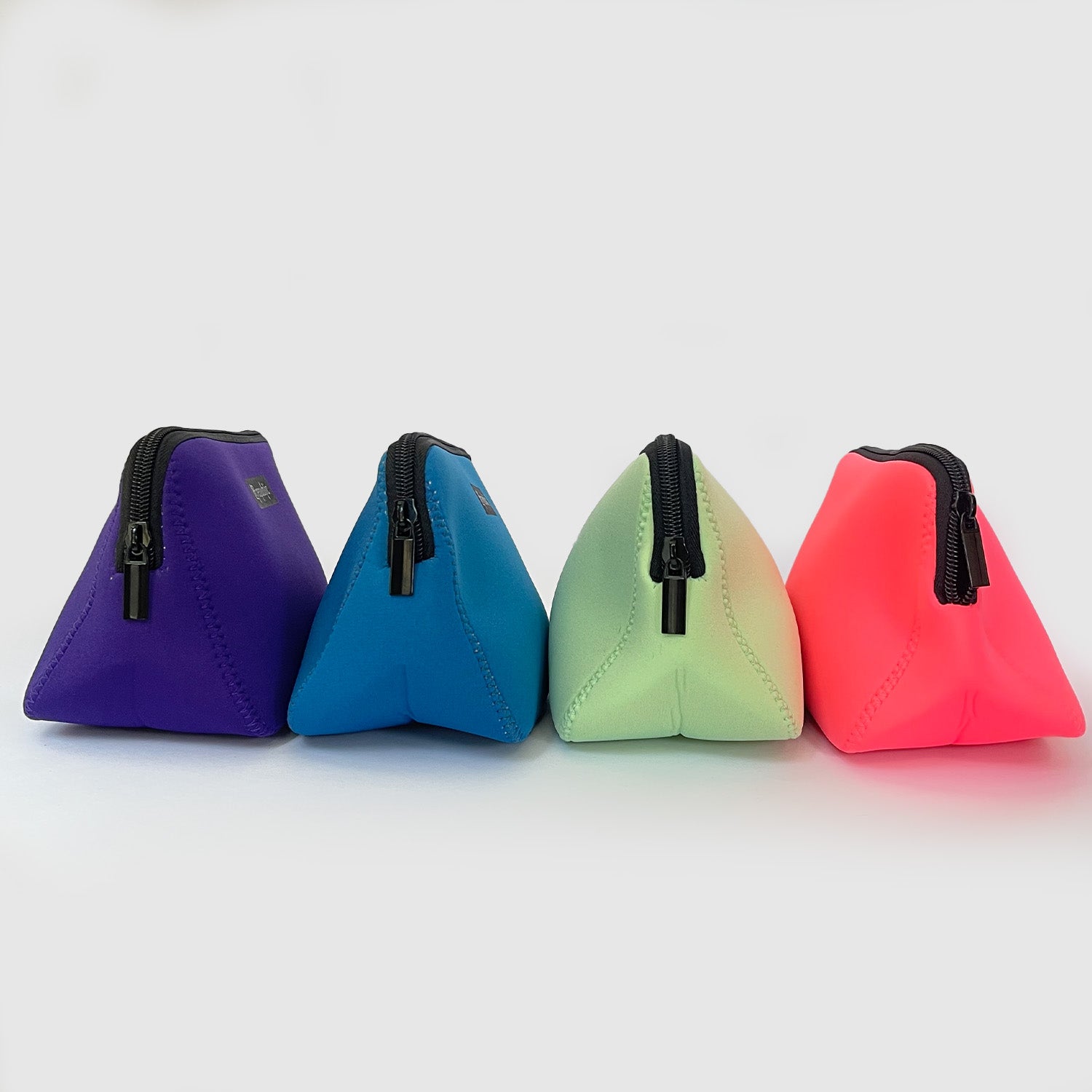 Essential Neoprene Pouch