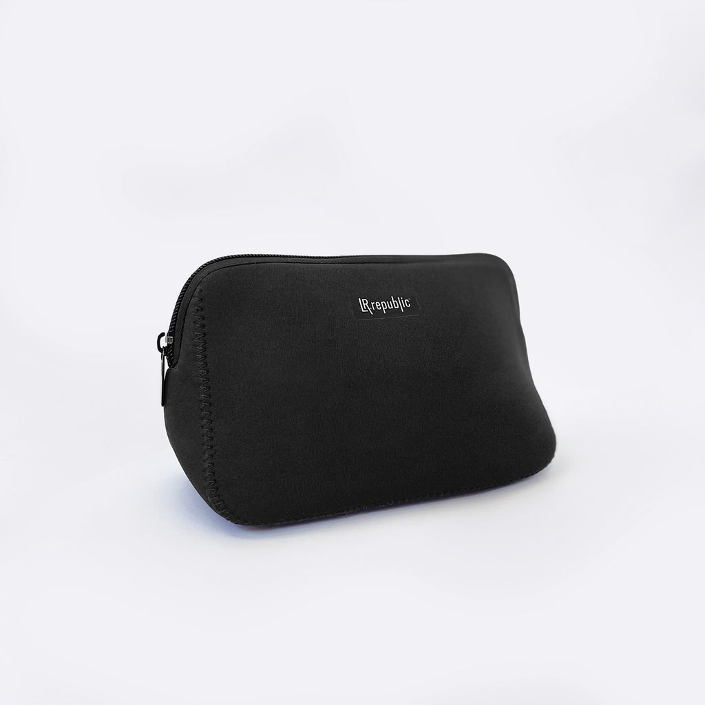 Essential Neoprene Pouch