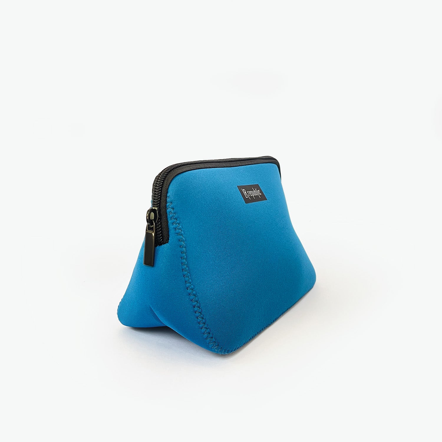 Essential Neoprene Pouch