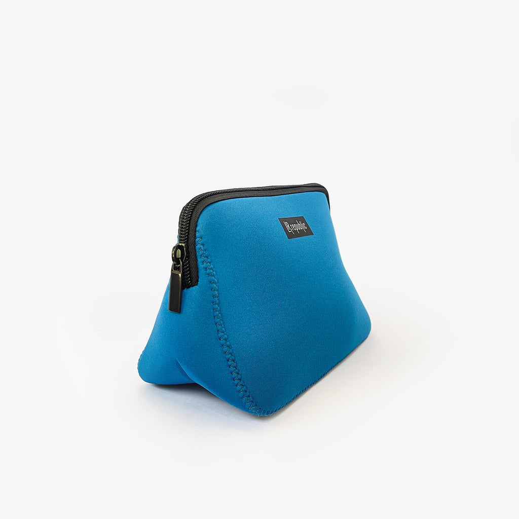 Essential Neoprene Pouch