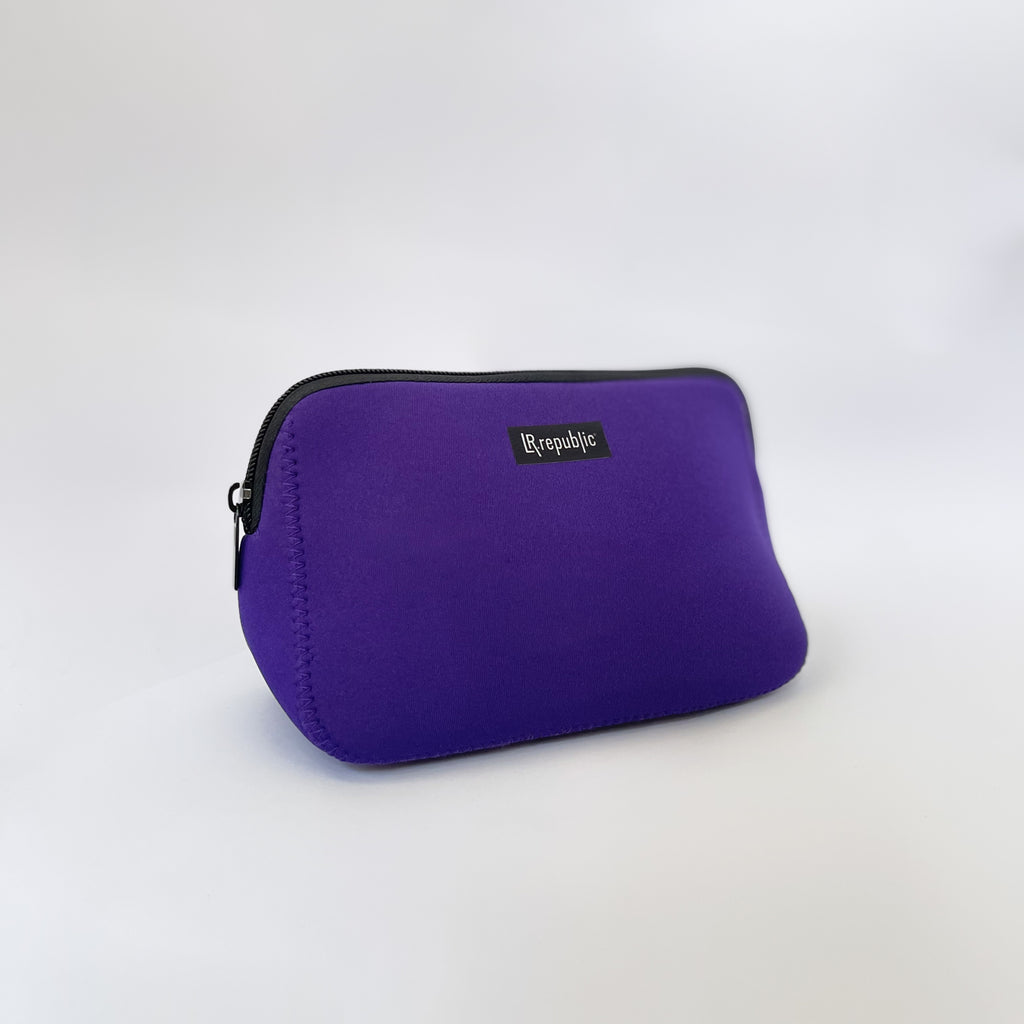 Essential Neoprene Pouch