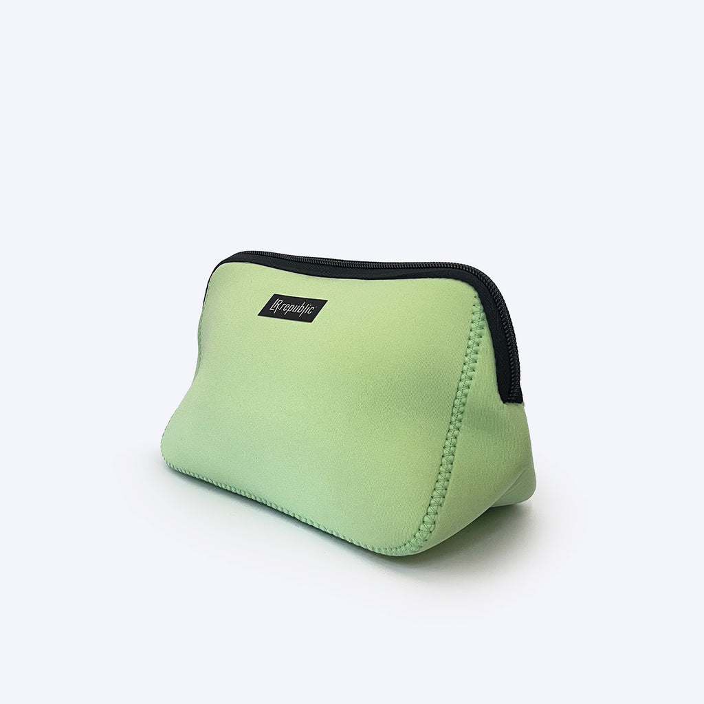 Essential Neoprene Pouch