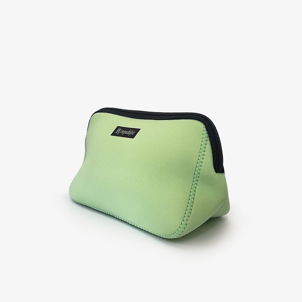 Essential Neoprene Pouch